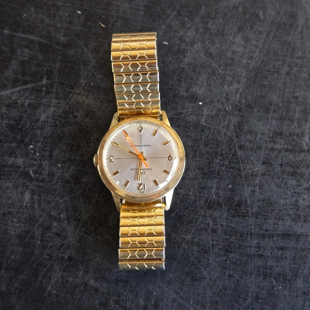 Vintage Caravelle Transistorized Mens Watch Gold Tone Stretch Band Parts Repair